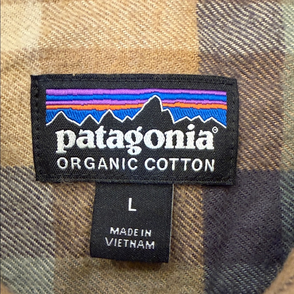 Patagonia Men's Long-Sleeved Organic Cotton Midweight Fjord Flannel Shirt Large - Picture 4 of 9